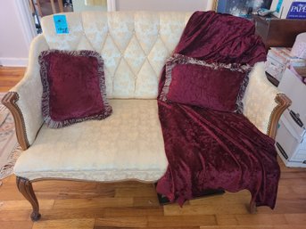 Couch Probably From 1920's Measures About 36in X27in X 33in Tall