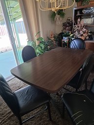 Rm.6. Extendable Dinning Room Table And Six Chairs
