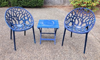 Rm.00. Two Plastic Outdoor Chairs And Outdoor Folding Table
