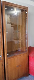R0 Wooden Display Cabinet With Glass Doors And Shelves