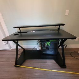 R3 Computer Desk With Built In Electrical Wiring