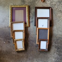 R00 Box Full Of Assorted Sized And Styled Picture Frames, Photo Albums, Mirror And Other Itms