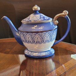R2 Vintage Bombay 8 Inch Blue And White With Silver Platinum Trim Teapot