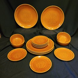 R2 Vintage Franciscan Wheat Bowls, Appetizer Plates, And Dinner Plates