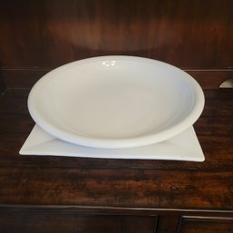 R2 Ceramic 17' Bowl And Antica Fornace 14 1/2' Square Platter