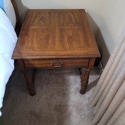 R3 Heritage Bedside Table With Drawer