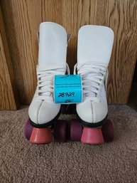 Rm5 National Size 4 White Skates
