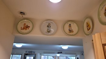 R8 Collection Of Wall Mounted Decorative Plates