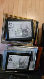 R1 Assorted Picture Frames Of Varying Sizes And Broken Dog Figurine
