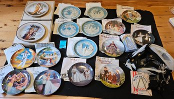R3 Lot Of Collector's Plates Including Roger Akers, Elaine Gignilliant, And Heritage House