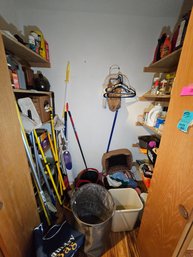 R10 Closet Full Of Cleaning And Laundry Supplies, Pet Beds, Iron, And More