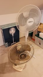 R12 Set Of 2 Wintair 18inch Oscillating Fans With 3 Speed Control And Sanyo Table Top Fan