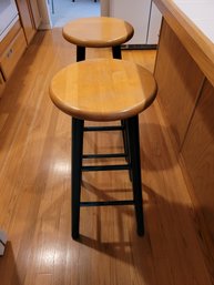 R3 Hunter Green And Wood Top Pair Of Barstools