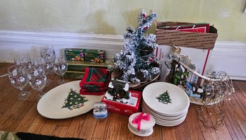 R5, Six Snowman Goblets, Christmas Tree Plates, Nativity Display, Christmas Tree, Assorted Christmas Lights