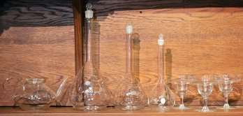 R2 Three Glass Volumetric Flasks, Three Margarita Glasses, And Vintage Schott Mainz Jena Er Glas Tea Pitcher