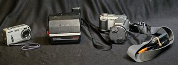 R2 Vintage Polaroid Sun 600 Camera, Sony MPEG MovieEX DSC-F707, And Sony MPEG MovieVX DSC-P32