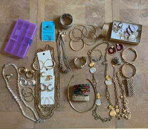 Costume Jewelry 3. Variety Of Necklaces, Bracelets, Earrings, Pin And Ring