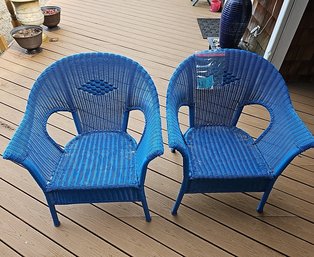 R00 Two Blue Plastic Outdoor Wicker-style Chairs
