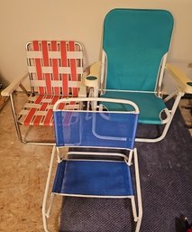 R12 Outdoor Lounge Chairs, American Flag, And Cushion Covers