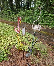 R00 Outdoor Decor Flamingo And Small Bird House