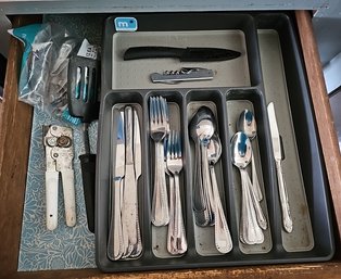 R1 Contents Of Entire Drawer, Including Silverware With Tray, Spatula, Balloons, Can Opener And Knives