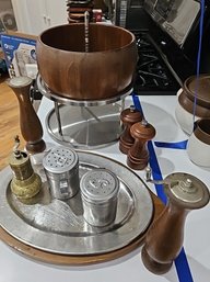 R10 Vintage Salt And Pepper Shakers/Grinders, Aluminum Lazy Susan, And Wooden Bowl With Nut Cracker