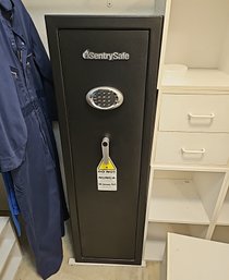 R9 Closet Item To Include Sentry Safe 4ft 7in Standing Gun Safe