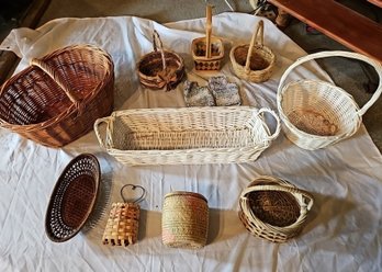 R4 Lot To Include A Variety Of Baskets. Carved Wood Wall Hanging Added After Initial Lotting