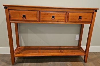 R3 Beautiful Wooden Hallway Table With Three Small Drawers