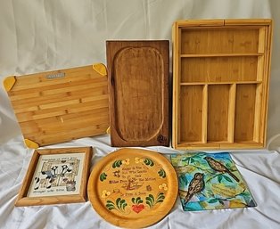 R7 Bamboo Drawer Organizer, Kitchen Decor, And Three Cutting Boards