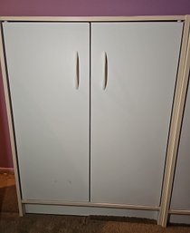 R3 White Small Cabinet #1 With Three Shelves Approximately 2ft 8in H X 2ft W X 1ft D