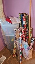 R3 A Whole Lot Of Wrapping Paper