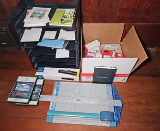 R5 Small Lot Of Office Supplies And Small Electronics