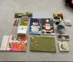 R3 Lot Of Various Decorative Items, Napkins, Table Mats, Seasonal Figurines, Cat Calendar