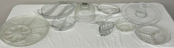 BNH Decorative Glassware Lot To Include What Appears To Be An Indiana Glass Pebble Leaf Egg Hors Doeuvre Serv