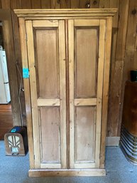 R4 Large Armoire 6ft 3in Tall, 3ft 3in At Widest Point 23in Deep