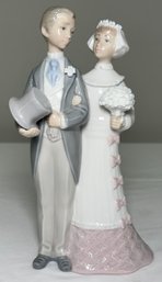 BNH Vintage Lladro Bride & Groom Porcelain Wedding Figure