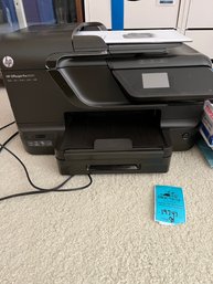 Rm10 HP Officejet Pro 8600 And Paper