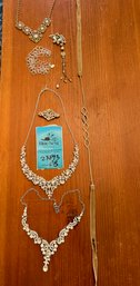 Rm13 Jewelry Lot To Include Necklaces, Bracelet, Head Piece