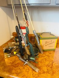 R10 Vintage Fishing Rods, Reels, Bait Roddy Matic 700, Bait Canteen