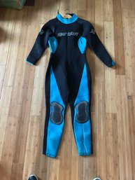 Used Heat Wave Wetsuit Size 11/12