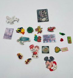 R1 Collection Of Magnets  Of Different Themes