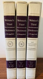 R10 Websters Third New International Dictionary Three Volume Set