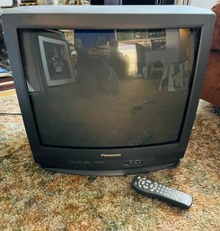 R5 Panasonic 20' CRT TV Television CT-20G6E W/Remote Front & Rear Inputs Perfect For Gaming