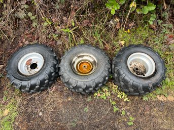 R00 Set Of Three Tractor Style Tires