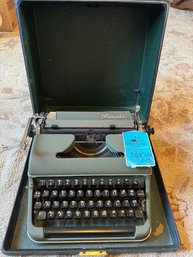 R8 Olympia Type Writer In Original Box Made In Western Germany