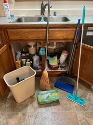 Kitchen Cleaning Supplies, Dish Drainer, Garbage Can, Swiffer, Broom, Garbage Bags