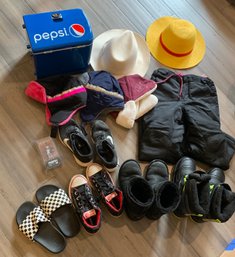 R1 Childrens Ski Pants, Childrens Shoes, Childrens Winter Boots, Pepsi Mini Cooler Assorted Childrens Hats