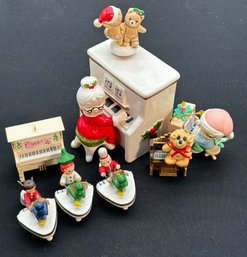 R5 Christmas Piano Lot To Include Lefton Christmas Music Box Mrs Claus Playing, Vintage Precious Moments