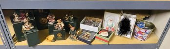 Rm7 Collection Of Boyds  Bears, Santas, And Ornaments